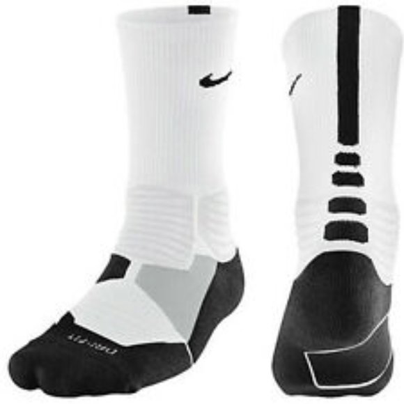 white nike basketball socks